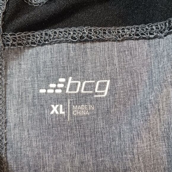 BCG Men's XL Run/ Race Performance Shorts. Gray/ Black Vent Stripe. 3 Pocket.... - Picture 3 of 12